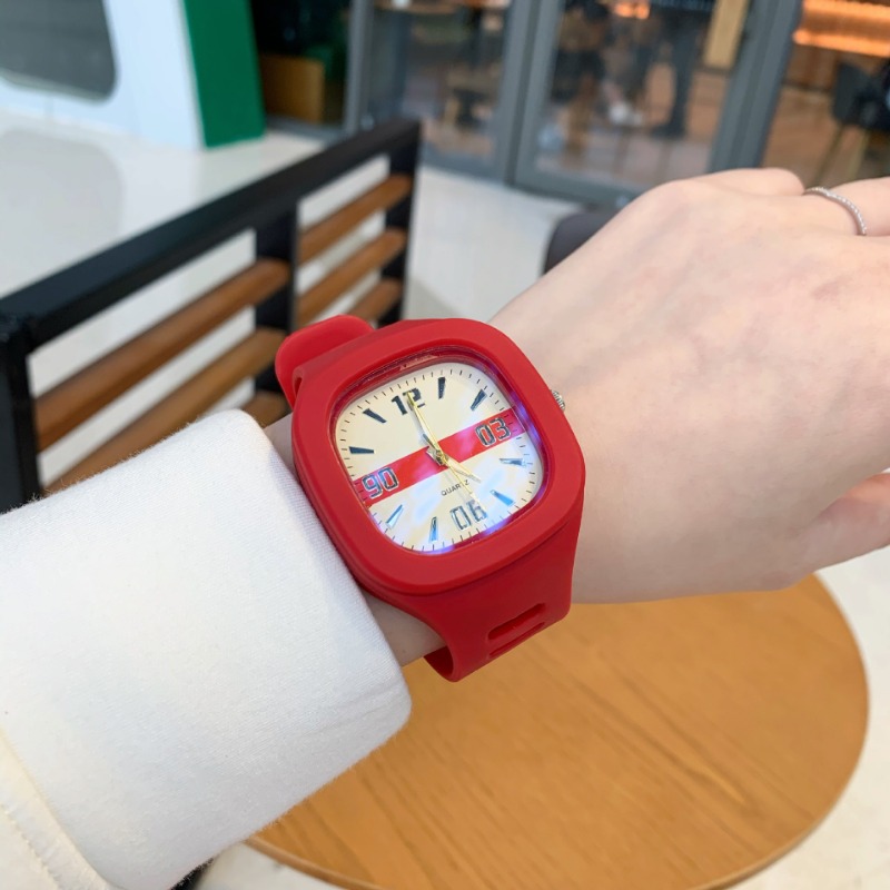 Outdoor Sport Watch - 女性用スクエアシリコン電子時計,スポーツ,女性用