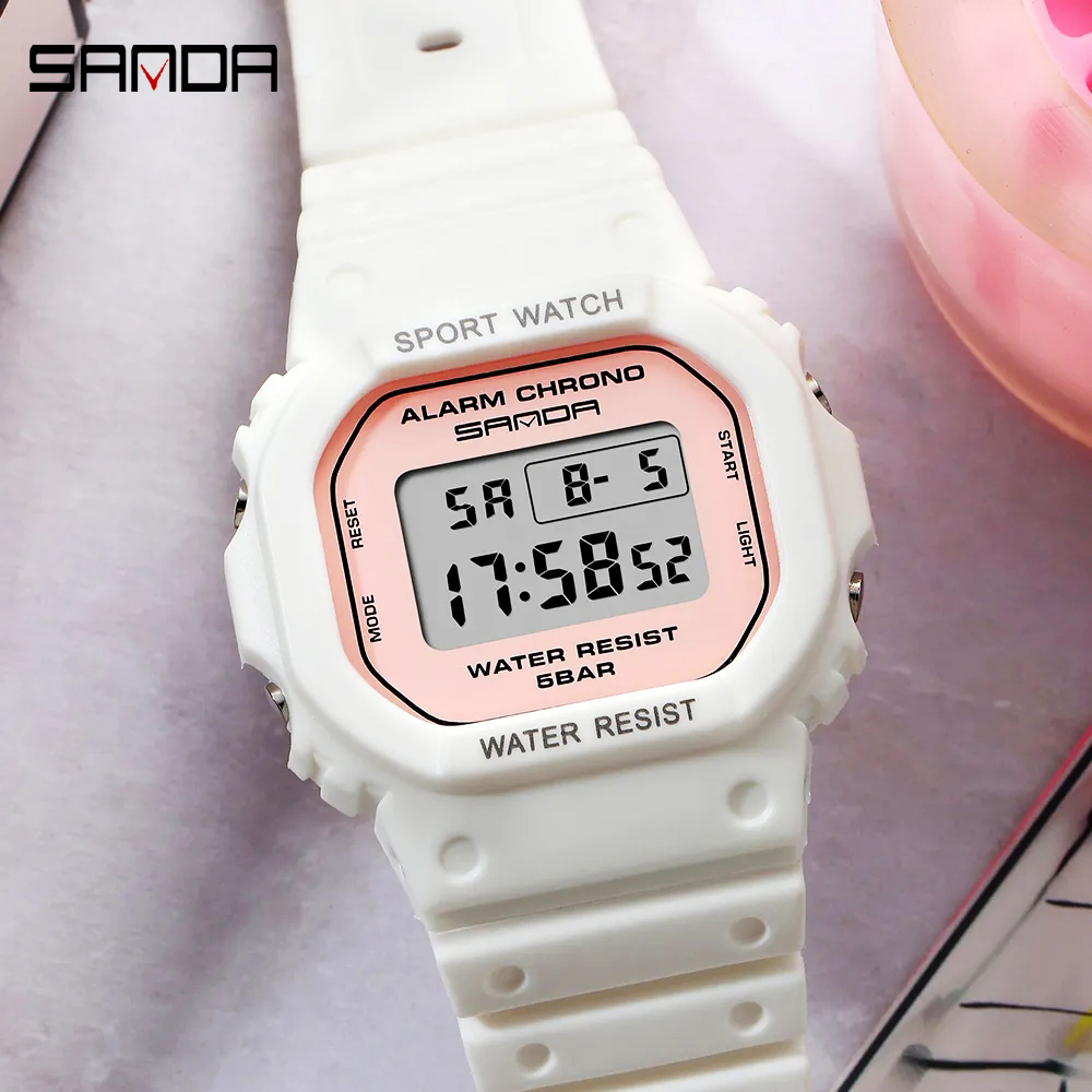 砂の女性のスポーツ腕時計、高級、防水、週の日付、カジュアル、 - Outdoor Sport Watch のレビューと価格