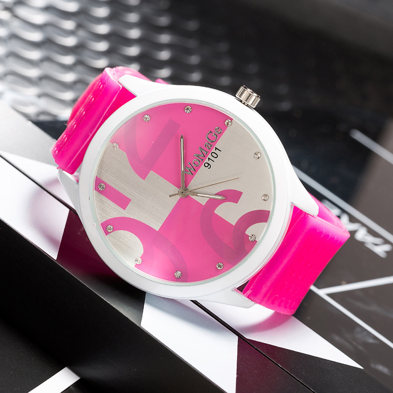 女性のための素敵なピンクの時計,大きな数字,スポーツアクセサ - Outdoor Sport Watch のレビューと価格